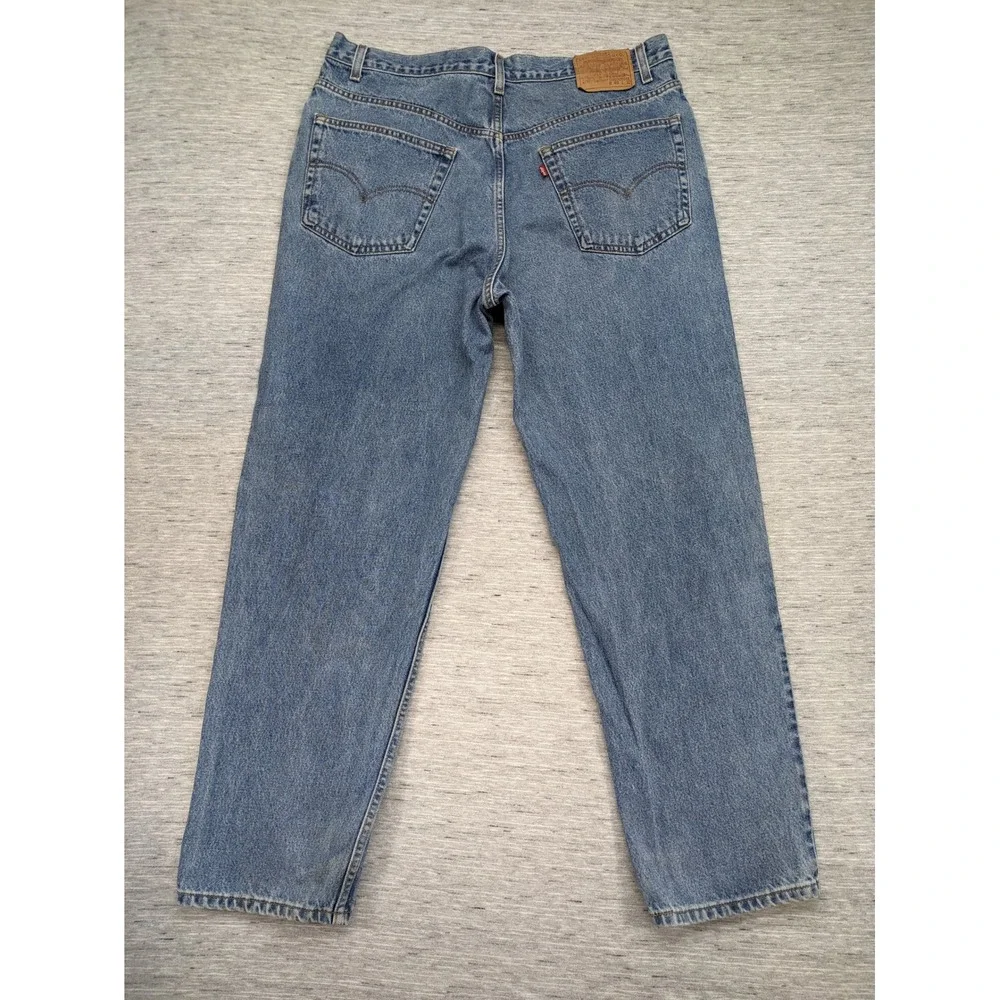 Vtg Levi's Relaxed Fit Jeans Straight Leg Denim Pants Casual Classic 40x32 STAIN